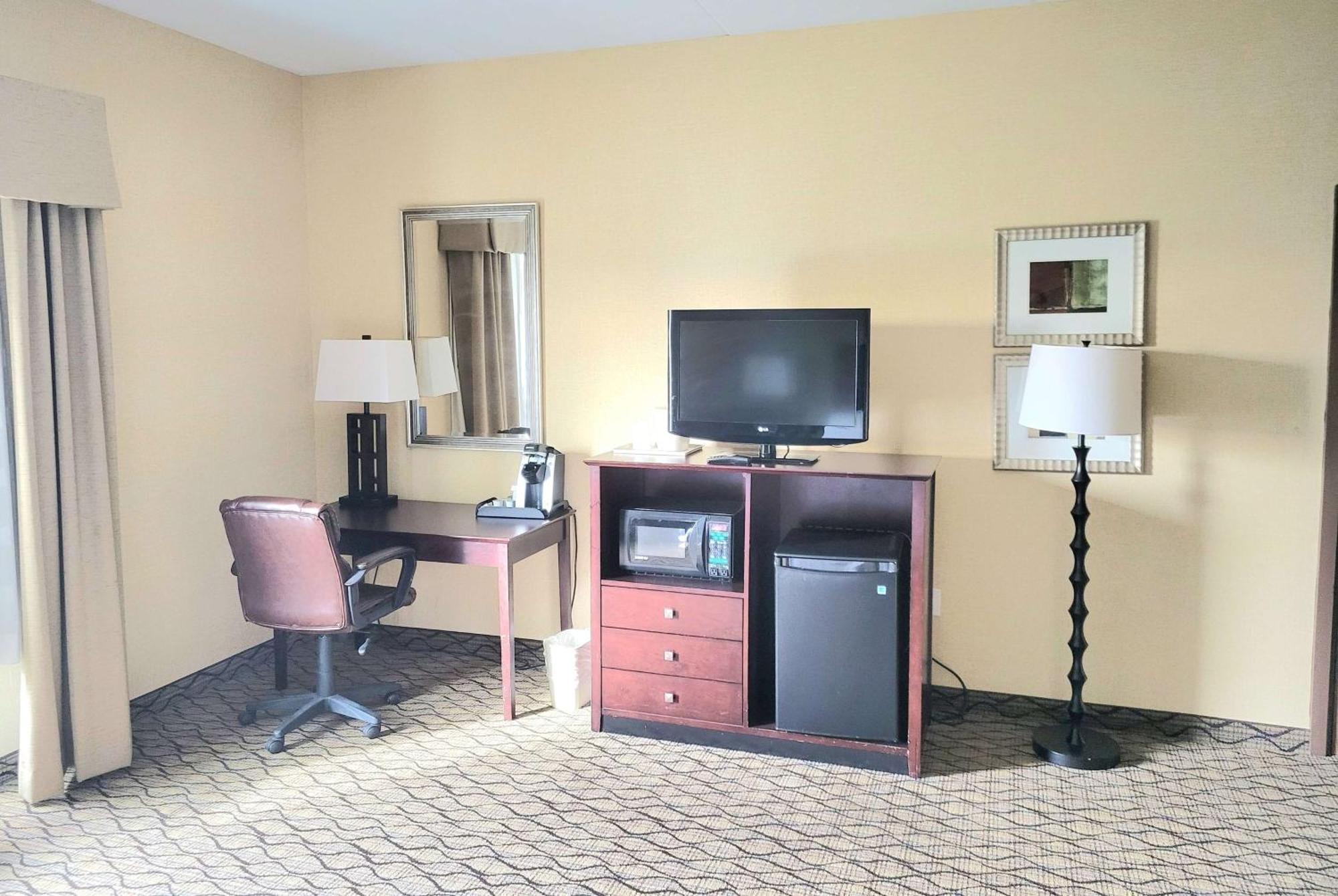 Hotel Wingate By Wyndham Kittanning Exterior foto